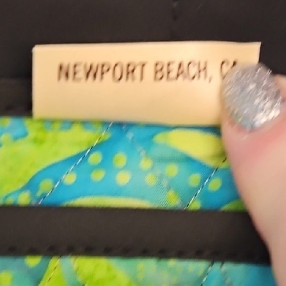 Colorful Leaf Pattern Wallet - Picture 4 of 6